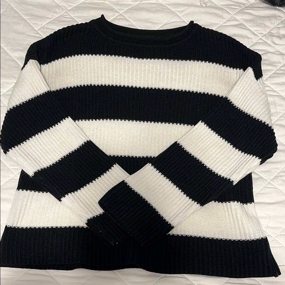 Striped Black and White Women's Sweater